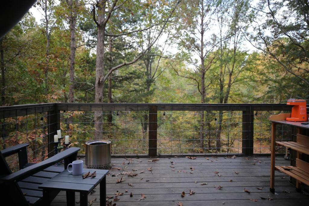 Bohamia - Cozy A-Frame Glamp On 268 Acre Forest Retreat Talladega Εξωτερικό φωτογραφία
